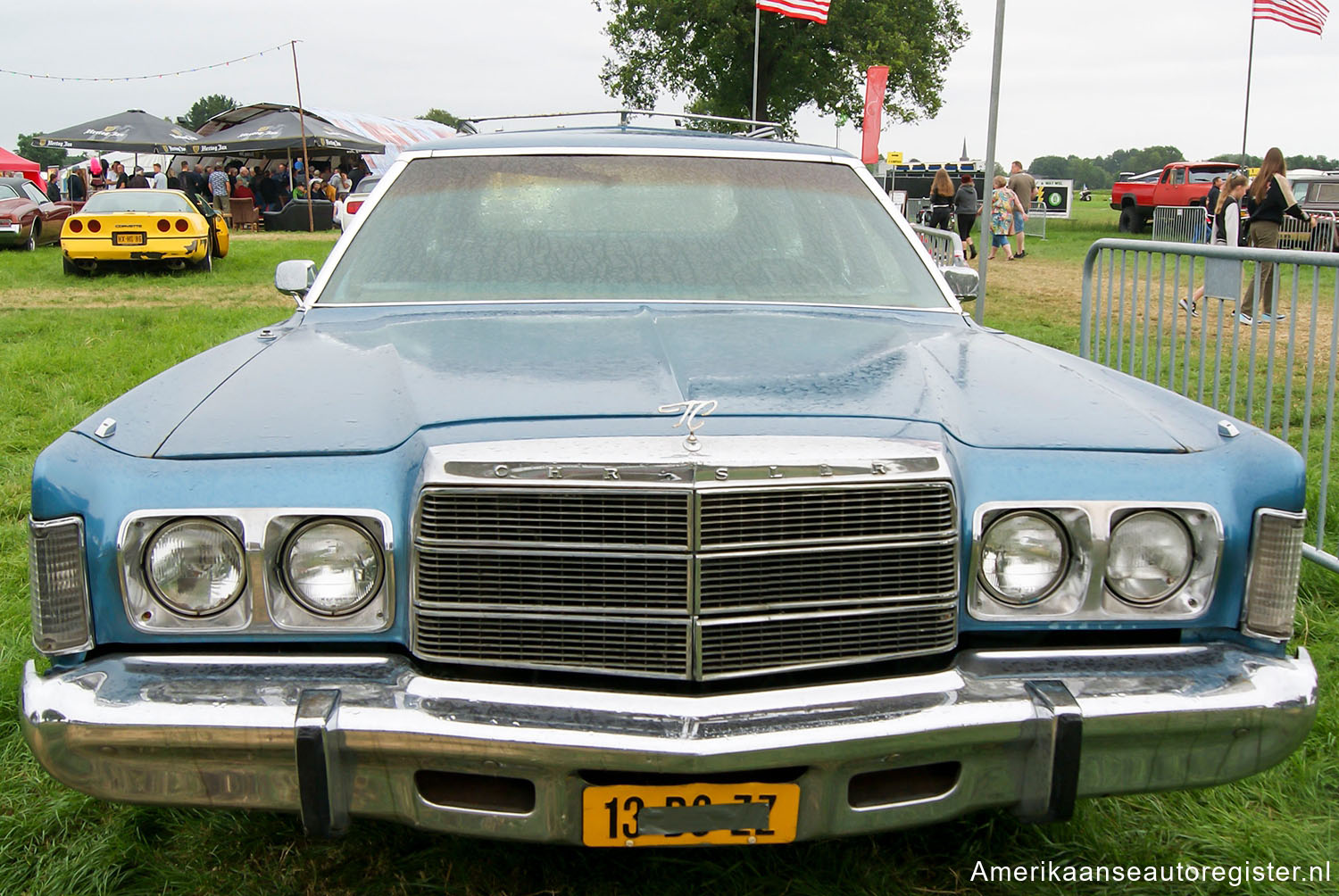 Chrysler Town & Country uit 1975